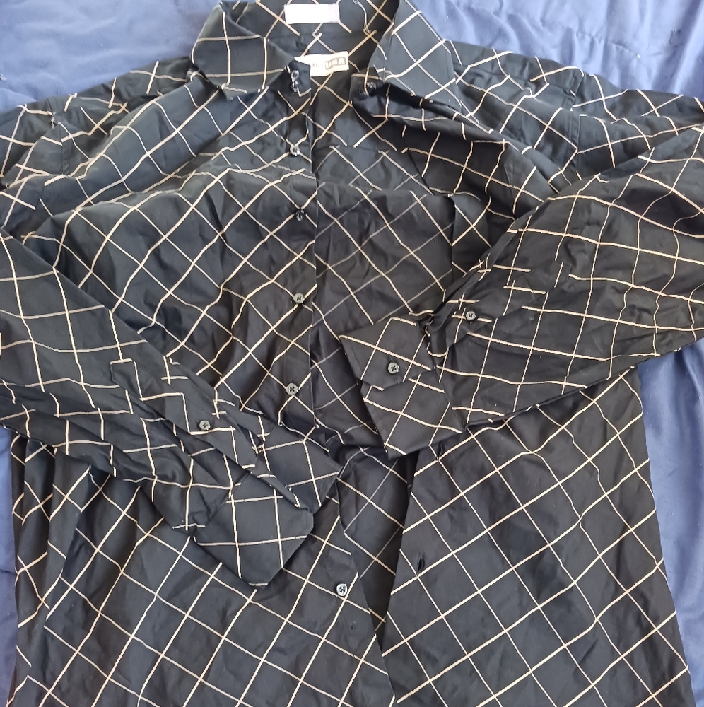XL Black & Gold Button Down Dress Shirt Eighty Eight